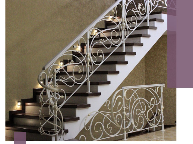 Кованые лестницы под ключ в Выксе — изготовление и монтаж