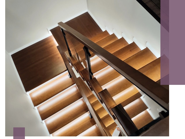 Изготовление П-образных лестниц под ключ в Выксе