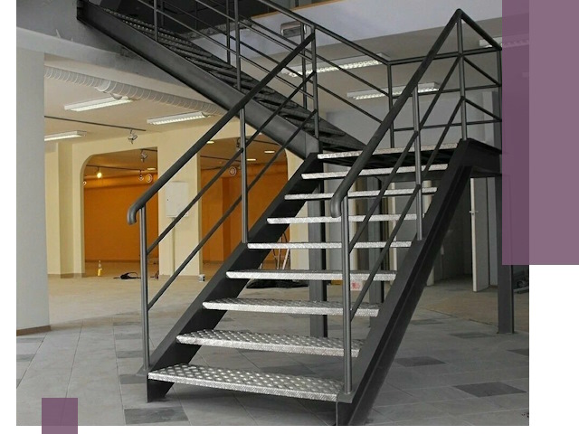 Лестницы для офиса в Выксе: изготовление, монтаж, демонтаж