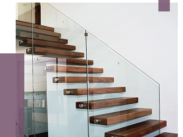 Стеклянные перила для лестницы в Выксе от 15037 руб.