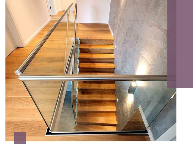 Перила для лестницы в доме — изготовление и монтаж в Выксе