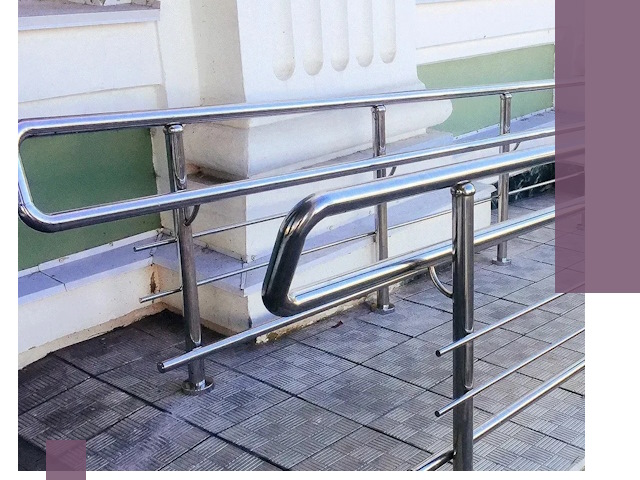 Ограждения пандусов из металла и нержавейки в Выксе