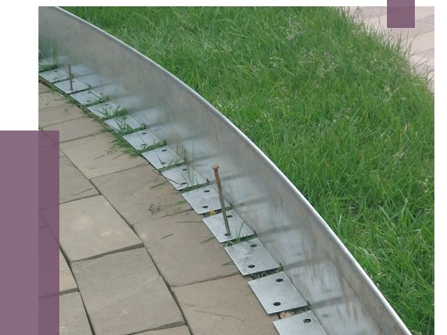 Металлические бордюры для тротуаров в Выксе от 8815 руб.